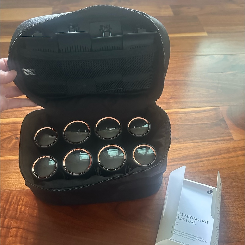 T3 Volumizing Hot Rollers LUXE and Travel Case - Picture 9 of 13